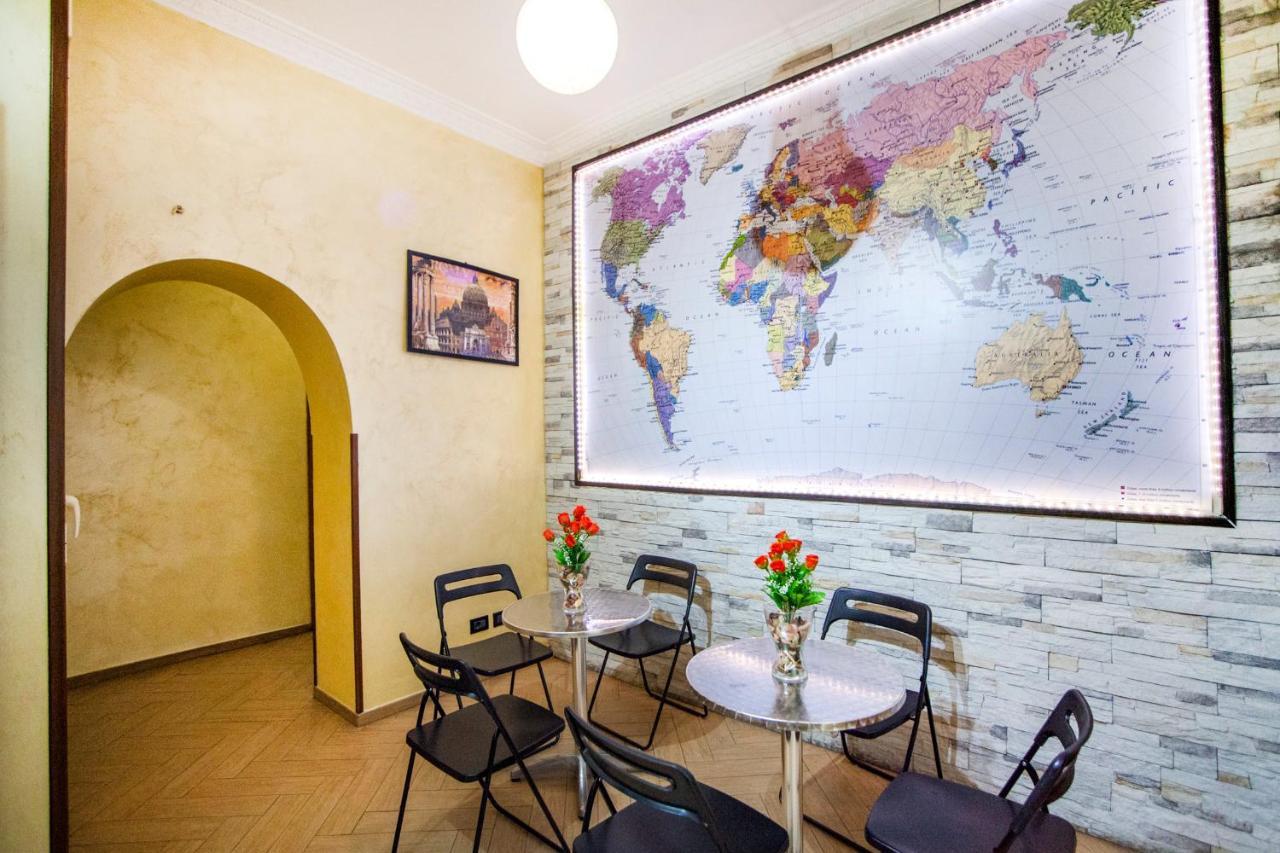 Funny Palace Hostel Rome Luaran gambar
